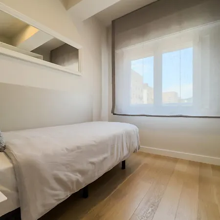 Barcelona Amelie Апартаменты Оспиталет-де-Льобрегат